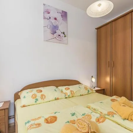 Guest house Lovely Katarina 3*